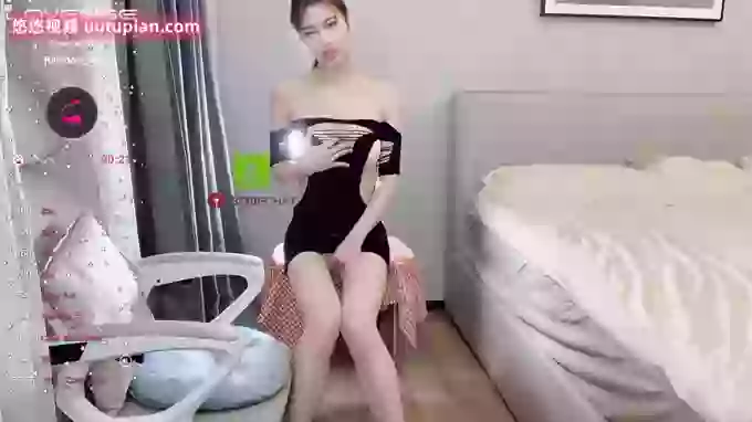 white--20