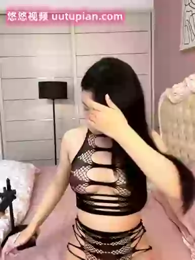 camille-w