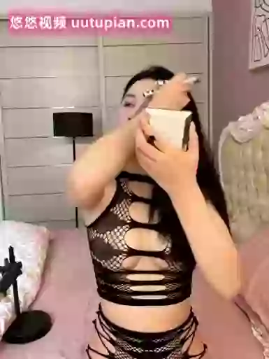 camille-w