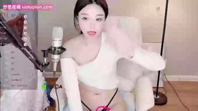 Cieyaiy_1811
