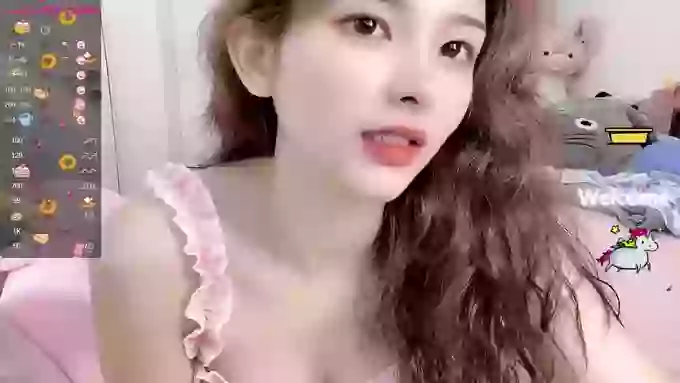 IU_party