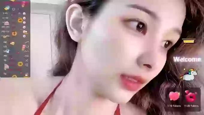 IU_party