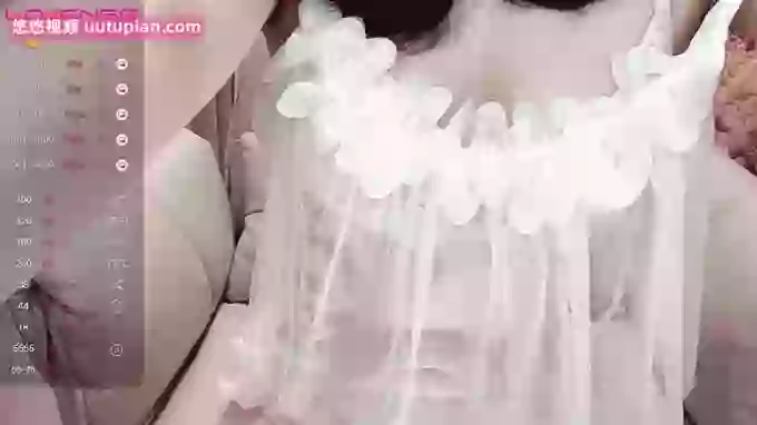 Lynne_Doll_1001