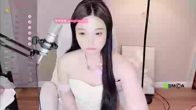 Cieyaiy_1811