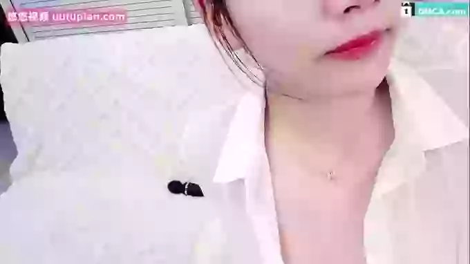 Weiwei_mo