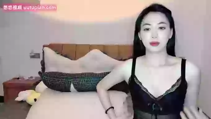 Twin-sisters