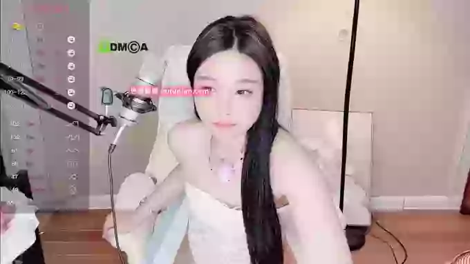 Cieyaiy_1811