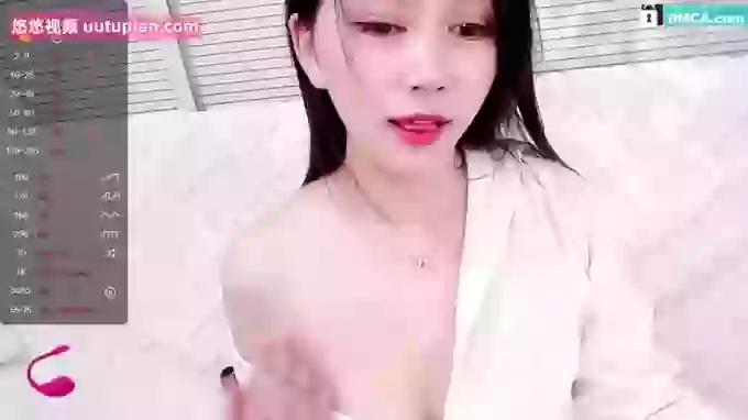 Weiwei_mo