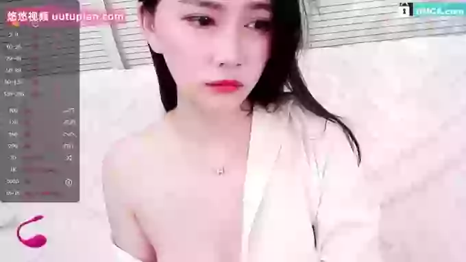 Weiwei_mo