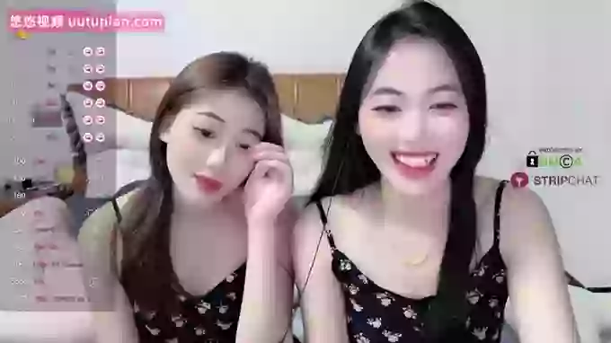 Twin-sisters