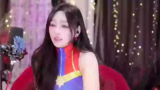 charming_NaNa21