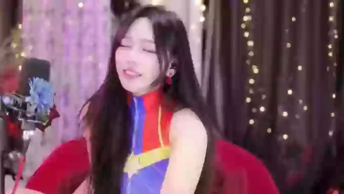 charming_NaNa21