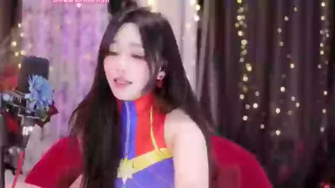 charming_NaNa21