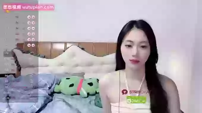 Twin-sisters