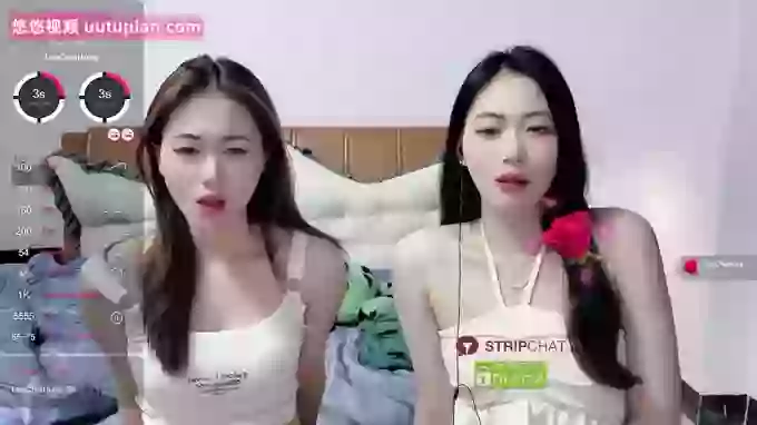 Twin-sisters