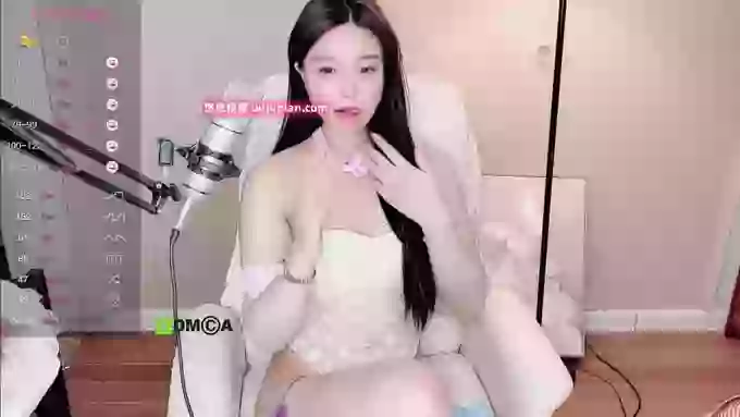 Cieyaiy_1811