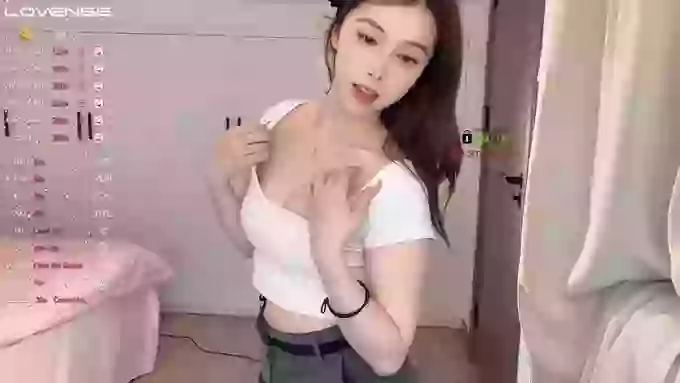 Miumiu_is
