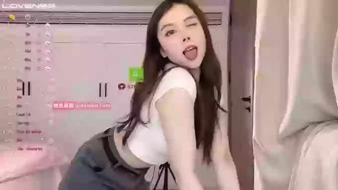 Miumiu_is
