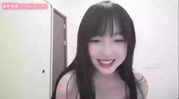 Bellajane_HK000