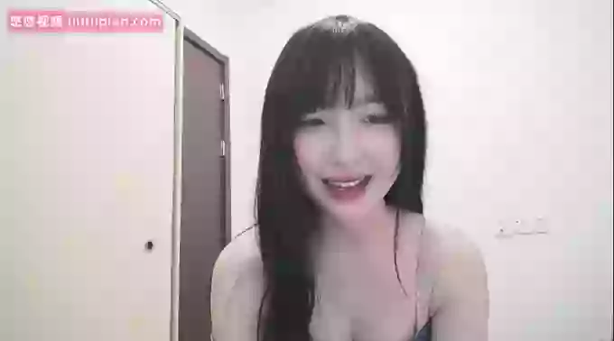 Bellajane_HK000