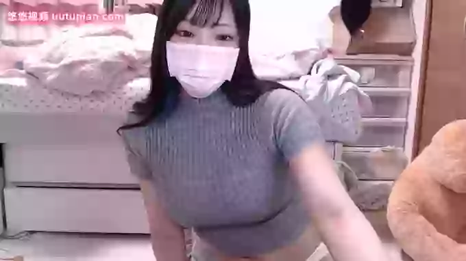 _chanMOMO_