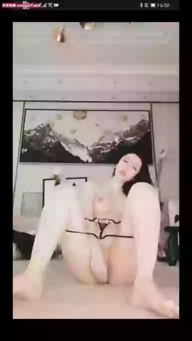 微博-梦菲桐香