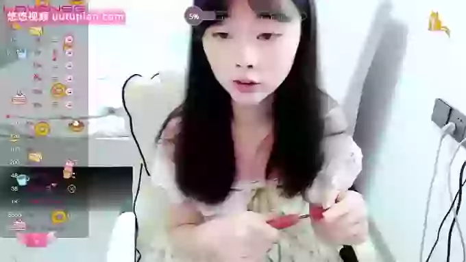 Hot-nini20