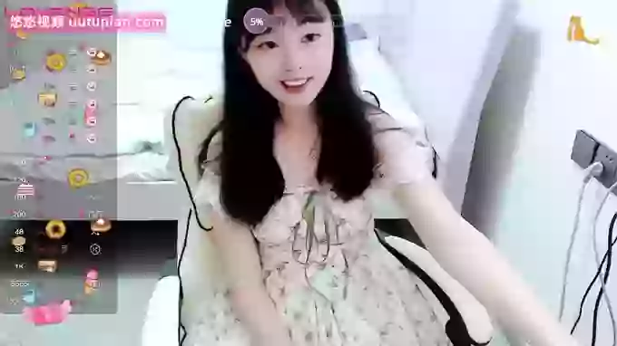 Hot-nini20