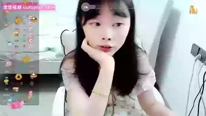 Hot-nini20
