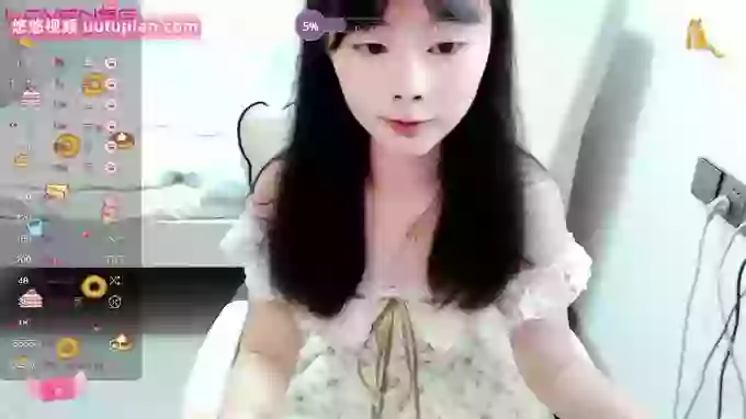 Hot-nini20