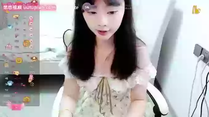 Hot-nini20