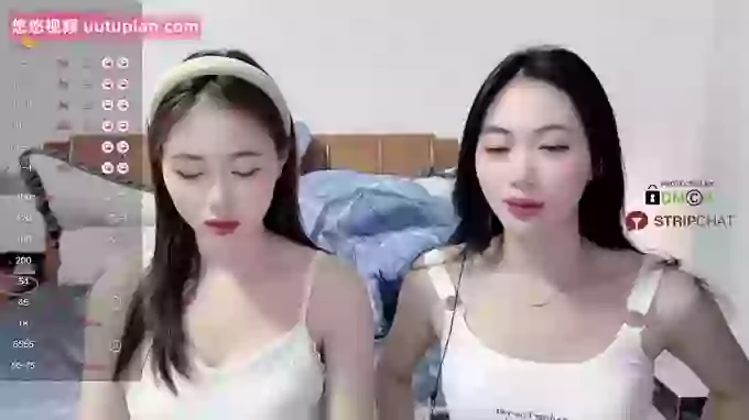 Twin-sisters