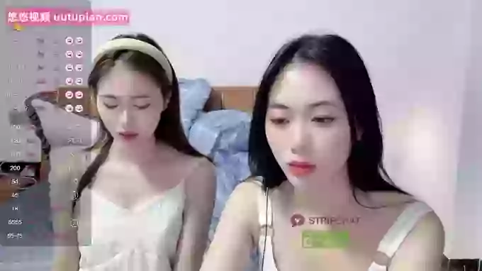 Twin-sisters