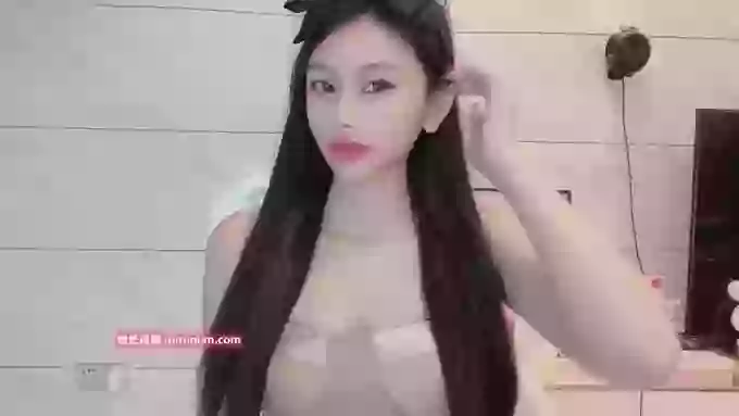 V_Vicky
