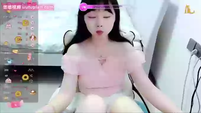 Hot-nini20