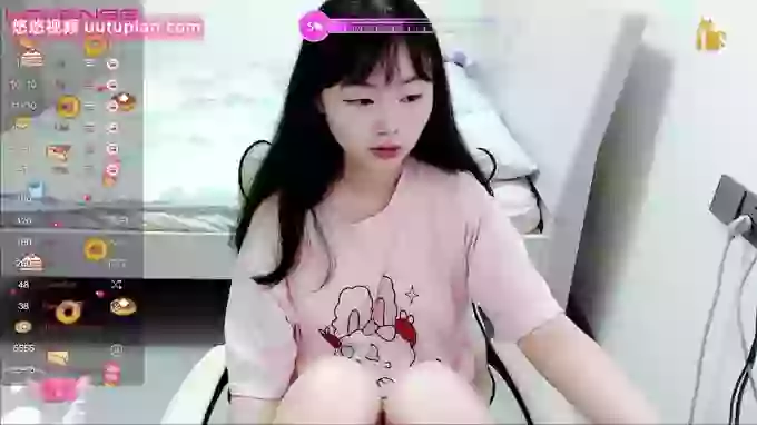 Hot-nini20