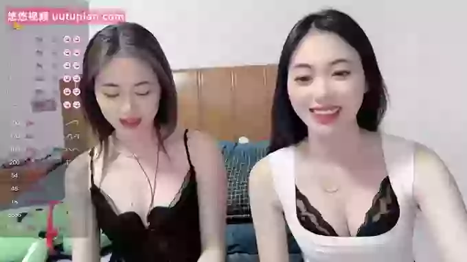 Twin-sisters