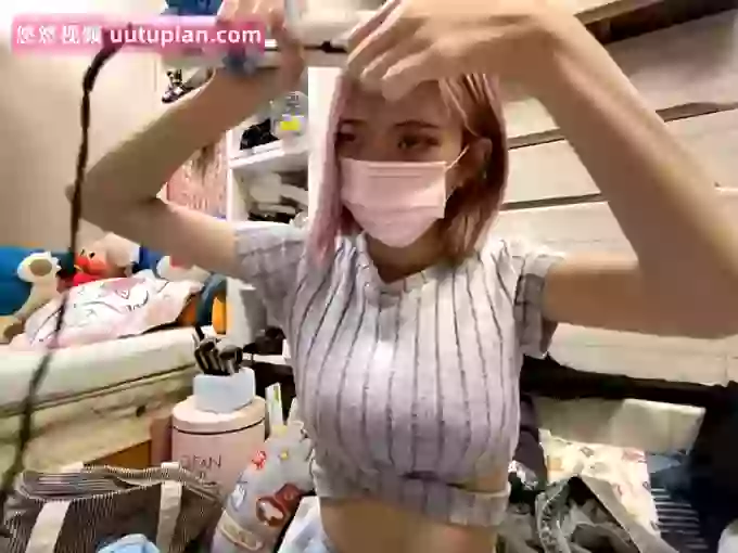 RuRu_v_v
