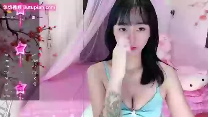 Ally__19