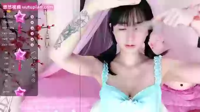 Ally__19