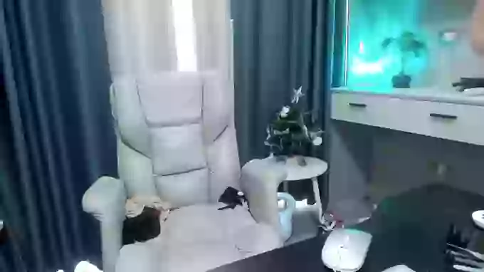 qqisjaujwhsdshzu