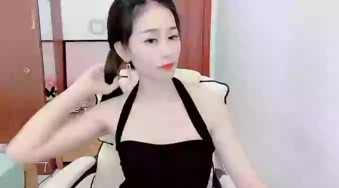 MissTINA_