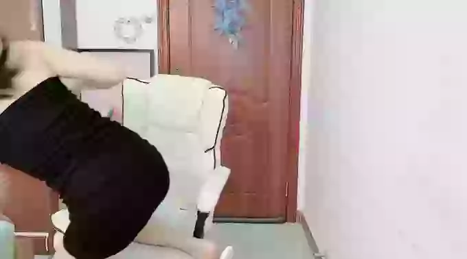 MissTINA_