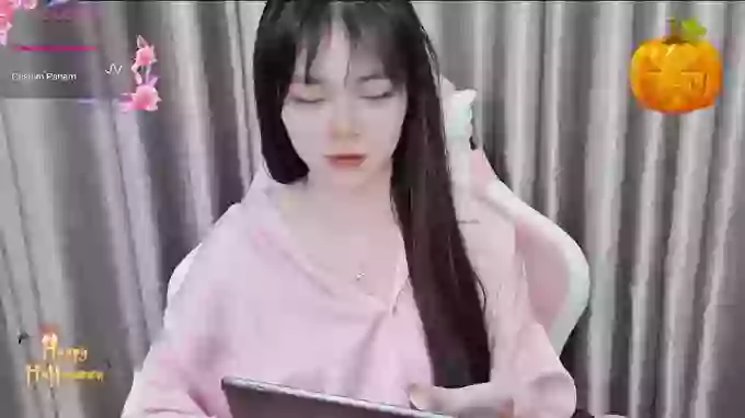 MinhHa-18