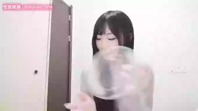 Bellajane_HK000