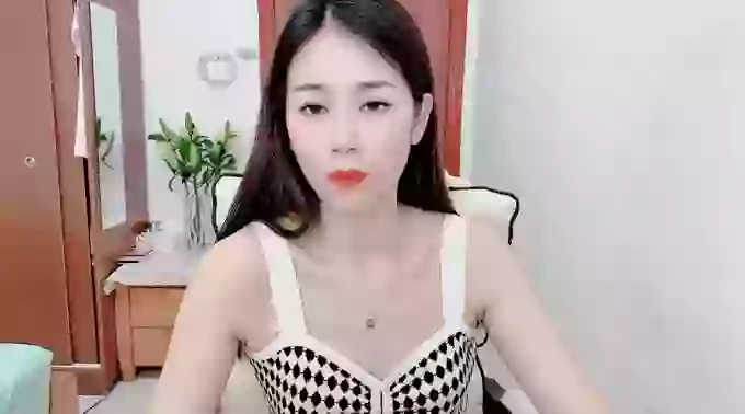 MissTINA_