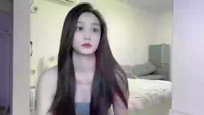 Angelina-28