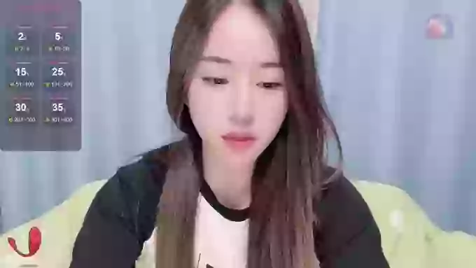 chloe-01