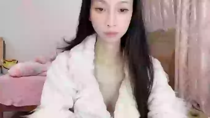 Lili-2