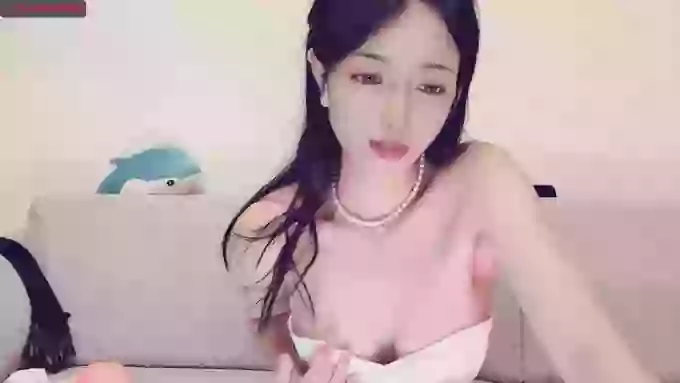 Amelia-66